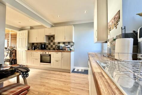 Shepherds Road, Winchester, Hampshire 3 bed terraced house for sale