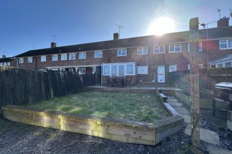 Shepherds Road, Winchester, Hampshire 3 bed terraced house for sale