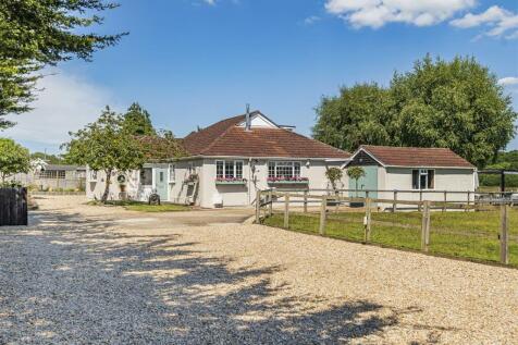 Fontley Road, Titchfield PO15 5 bed detached bungalow for sale