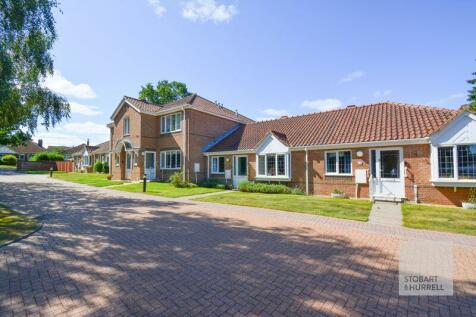 2 bedroom terraced bungalow for sale