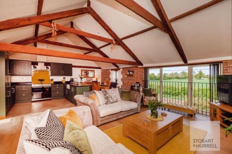 3 bedroom barn conversion for sale