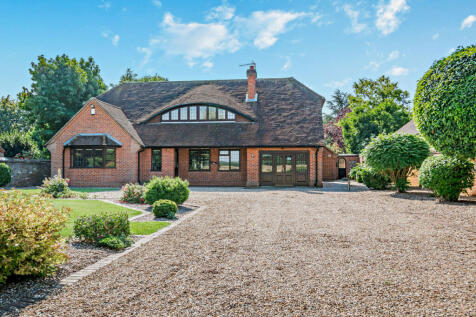 Nightingale Lane Maidenhead... 4 bed detached house for sale
