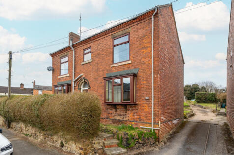 Main Road, Lower Hartshay, Ripley... 3 bed detached house for sale