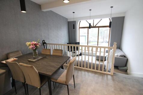 Prince Street, Haworth, Keighley, BD22 3 bed apartment for sale