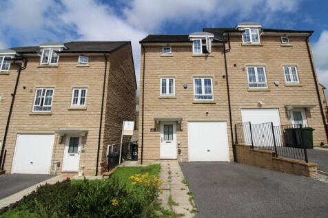 Staincliffe Drive, Keighley, BD22 3 bed semi