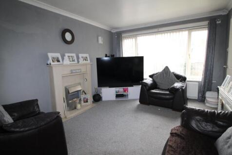 Nessfield Drive, Keighley, BD22 3 bed end of terrace house for sale