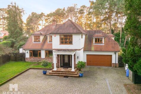 Golf Links Road, Ferndown BH22 5 bed detached house for sale