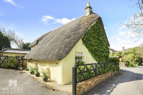 Marsh Lane, Poole BH16 3 bed cottage for sale