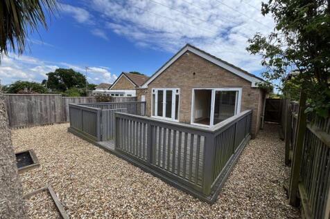 2 bedroom bungalow for sale