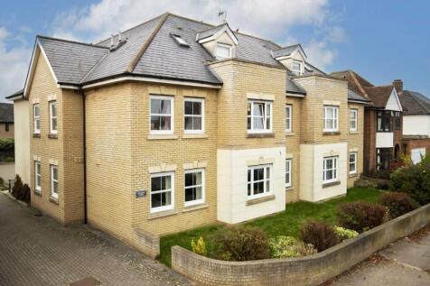 2 bedroom ground floor flat for sale