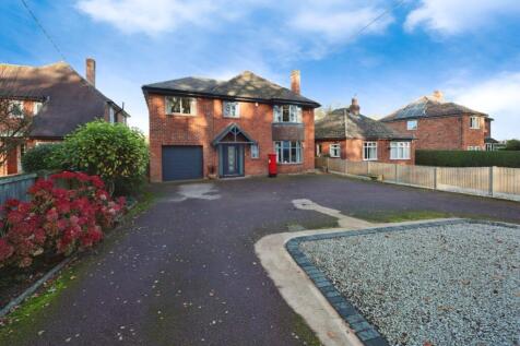 Lincoln Road, Branston, Lincoln... 4 bed detached house for sale