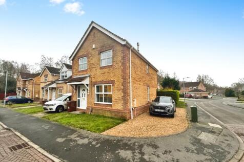 Baker Crescent, Lincoln... 4 bed detached house for sale