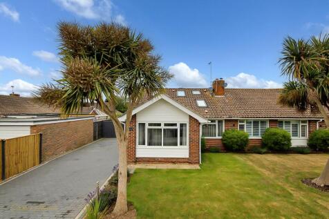 3 bedroom chalet for sale