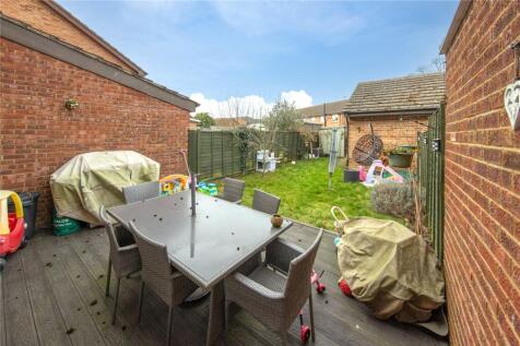 Lagonda Close, Newport Pagnell... 3 bed terraced house for sale