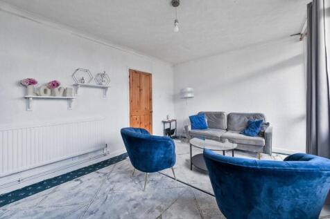 Bethnal Green, E2, Bethnal Green... 3 bed flat for sale