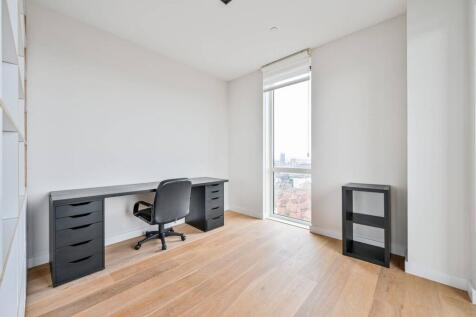 Avantgarde Tower, Avantgarde Place... 2 bed flat for sale