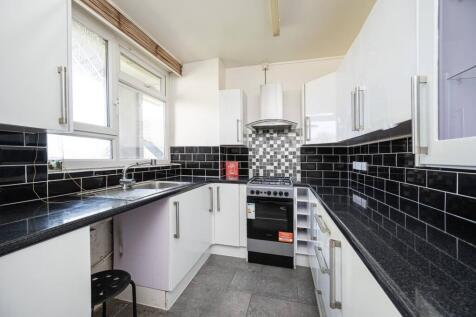 Ravenscroft Street, Bethnal Green... 1 bed flat for sale