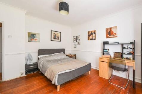 Maitland House, Bishops Way, Bethnal... 1 bed flat for sale