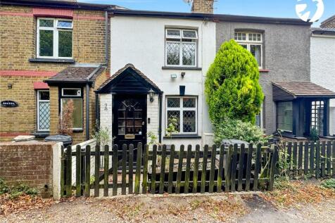 Princes Road, Hextable, Kent, BR8 2 bed terraced house for sale