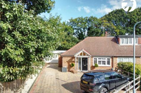 Dale Road, Swanley, Kent, BR8 4 bed bungalow for sale
