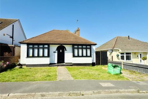 Cedar Close, Swanley, Kent, BR8 3 bed bungalow for sale