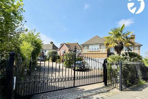 Hotham Close, Swanley Village, Kent, BR8 5 bed detached house for sale