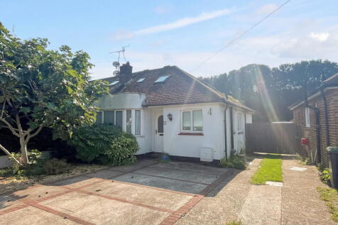 3 bedroom semi-detached bungalow for sale