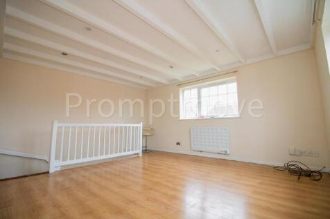 Maisonette for sale