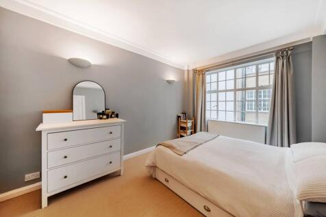 Kings Road, Chelsea, London, SW3 2 bed flat for sale