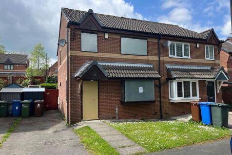 Canal Walk, Chorley PR6 3 bed house for sale