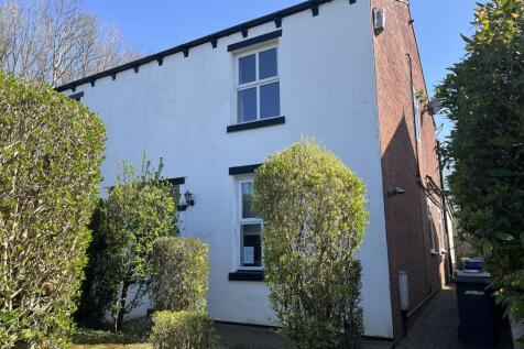 Wigan Lane, Chorley PR7 3 bed house for sale