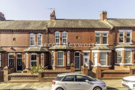 Victoria Avenue, Barrow In Furness LA14 4 bed house for sale