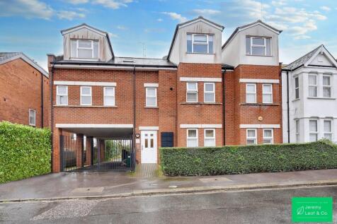 Lankaster Gardens, London, N2 2 bed apartment for sale