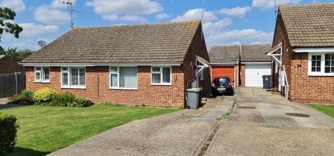 2 bedroom semi-detached bungalow for sale