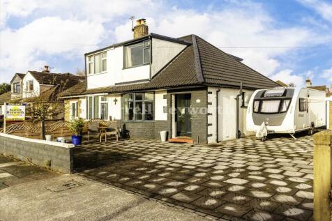Meadowcroft Grove, Morecambe LA3 2 bed bungalow for sale