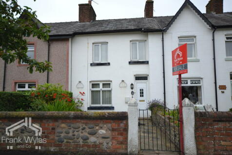 2 bedroom terraced house for sale