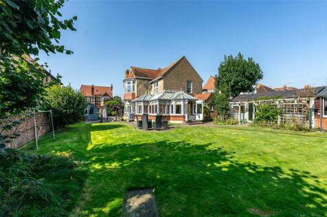 Cissbury Road, Worthing, West Sussex... 4 bed detached house for sale