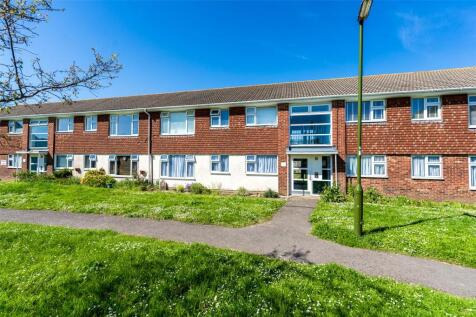 Bushby Close, Lancing, West Sussex, BN15 3 bed flat for sale