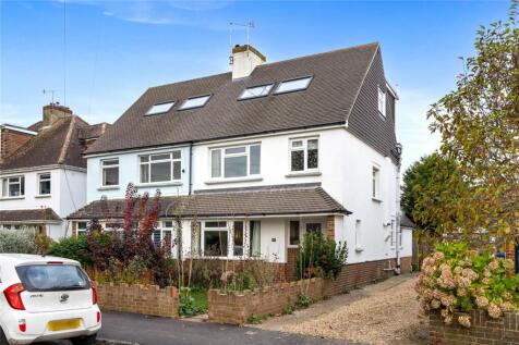 4 bedroom semi-detached house for sale