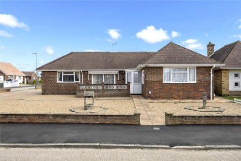 Finches Close, Lancing, West Sussex... 2 bed bungalow for sale