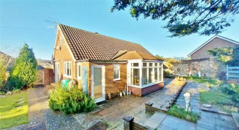 2 bedroom bungalow for sale