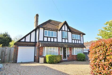 Cissbury Avenue, Findon Valley... 4 bed detached house for sale