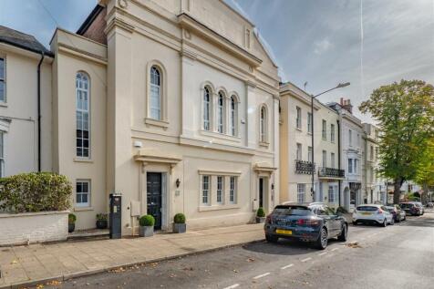 Chapel Court, Portland Street, Royal... 3 bed apartment for sale
