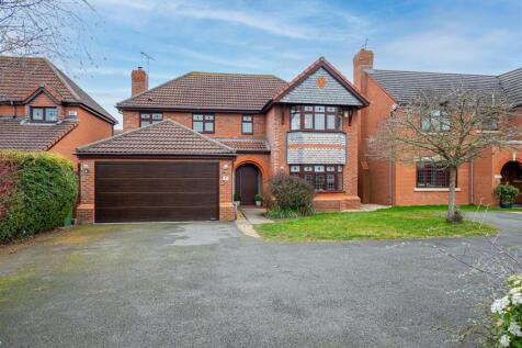 Lady Grey Avenue, Heathcote, Warwick 4 bed detached house for sale
