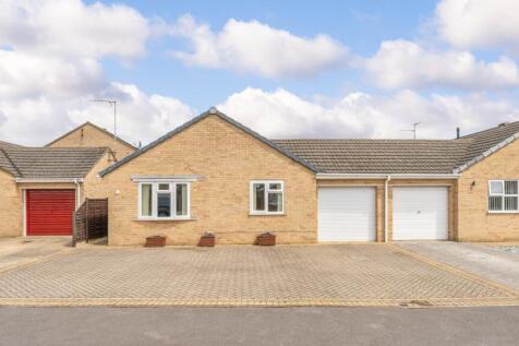 2 bedroom bungalow for sale
