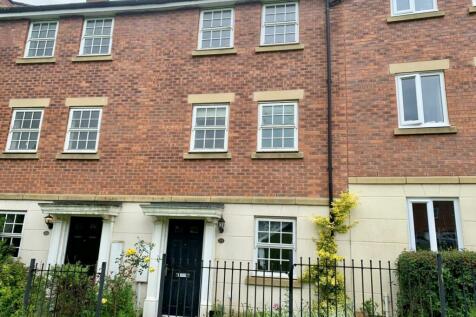 4 bedroom terraced house for sale