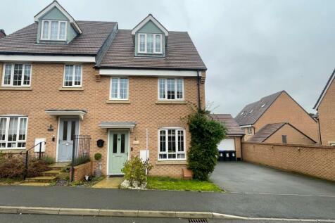 3 bedroom semi-detached house for sale