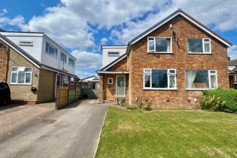 Castle Mound, Barby, Rugby, CV23 8TN 3 bed semi