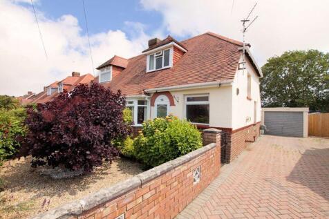 Wellington Grove, Fareham PO16 3 bed semi