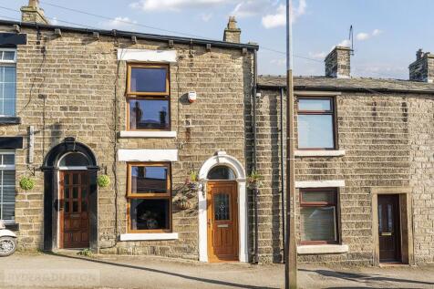 Brosscroft, Hadfield, Glossop... 2 bed terraced house for sale